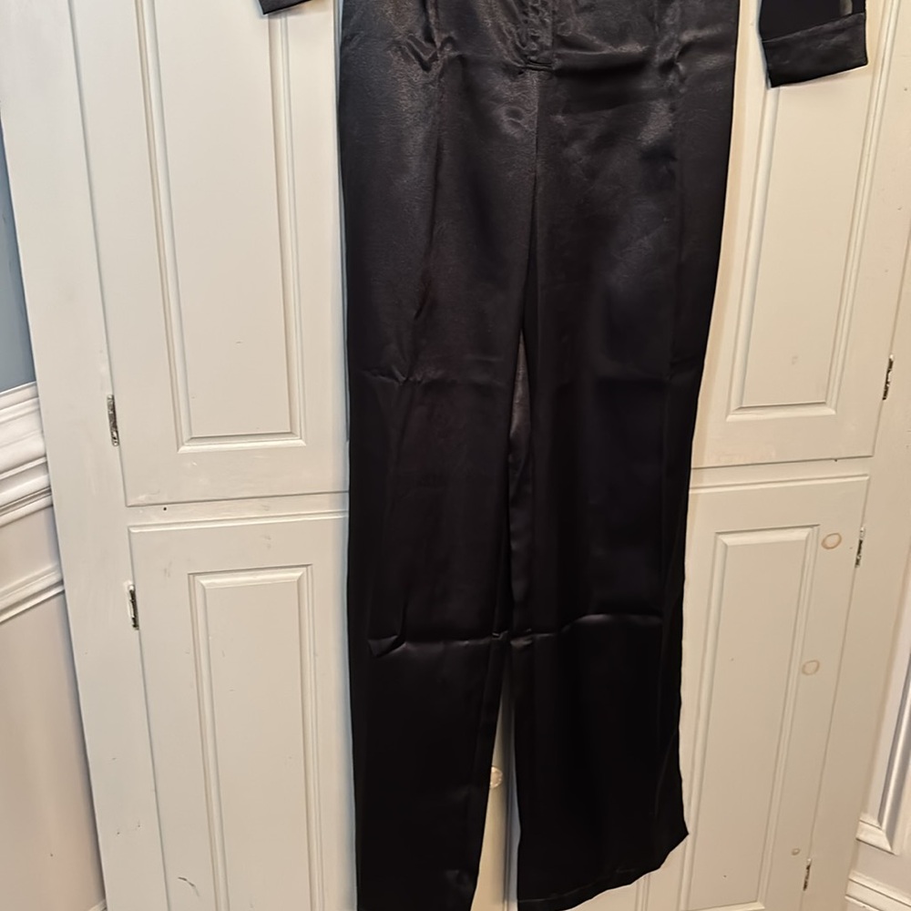 Stunning Black jumpsuit - Never worn - Picture 3 of 8
